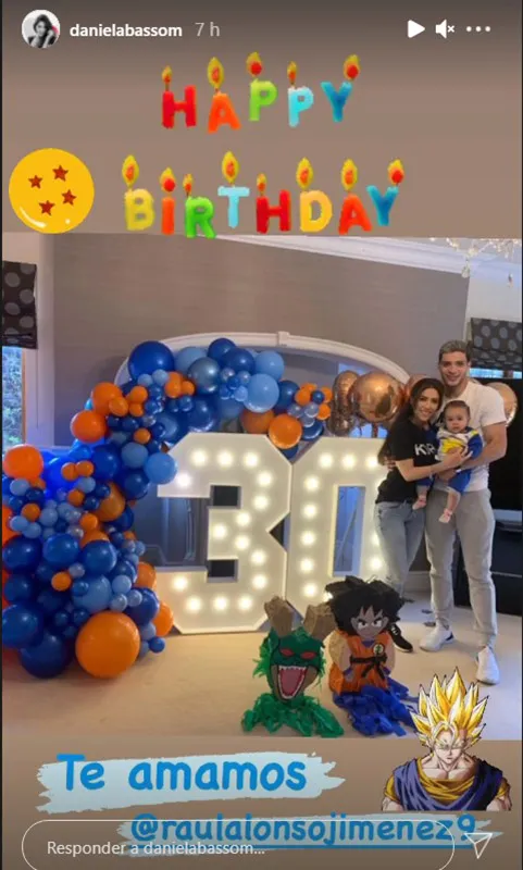 El festejo de Jiménez con su familia