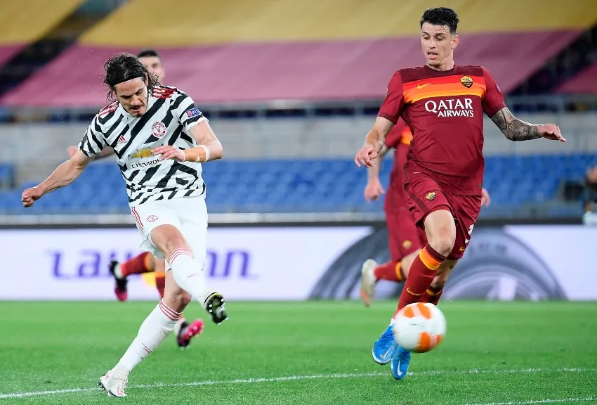 Momento en el que Cavani consiguió el primer gol del Manchester United