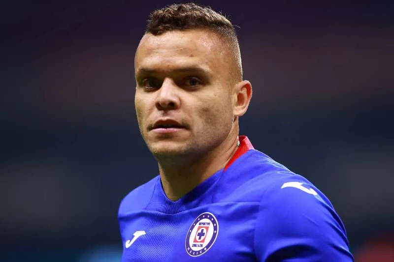 Jonathan Rodríguez en partido