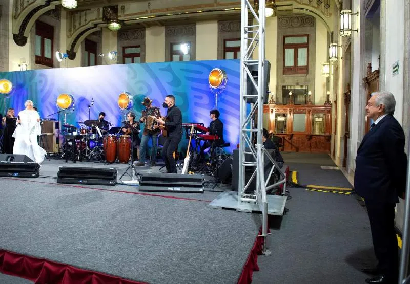 AMLO en conferencia de prensa