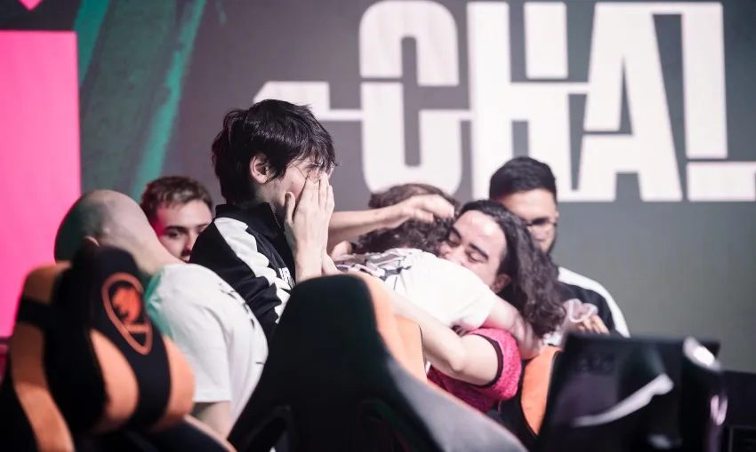 TWITTER @KRUesports Jugadores de KRÜ Esports tras ganar la final de Valorant Challengers