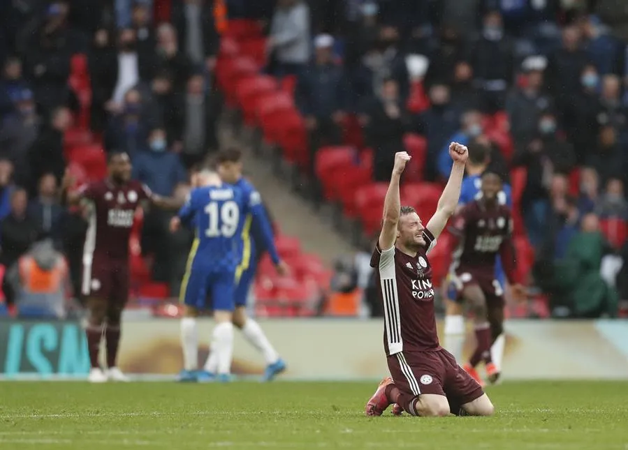 EFE Jamie Vardy celebrando el título de FA Cup