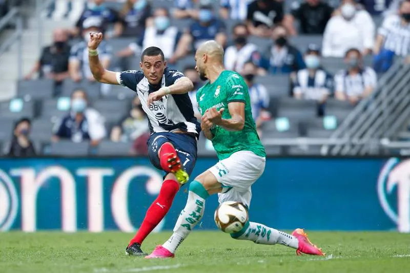 Santos y Monterrey en partido