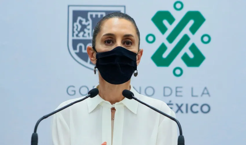 Claudia Sheinbaum en una conferencia