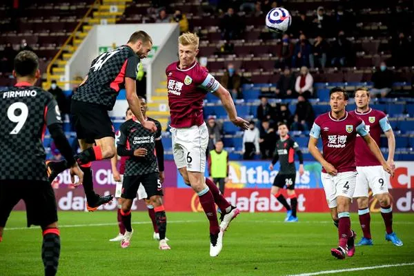 Liverpool se acerca a la Champions