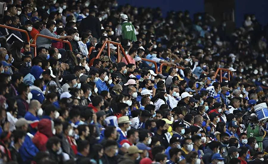 Aficionados en el Hidalgo