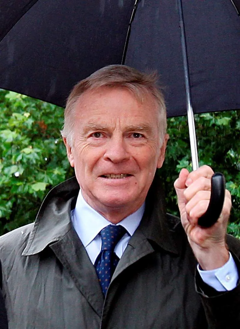 Max Mosley en presentación