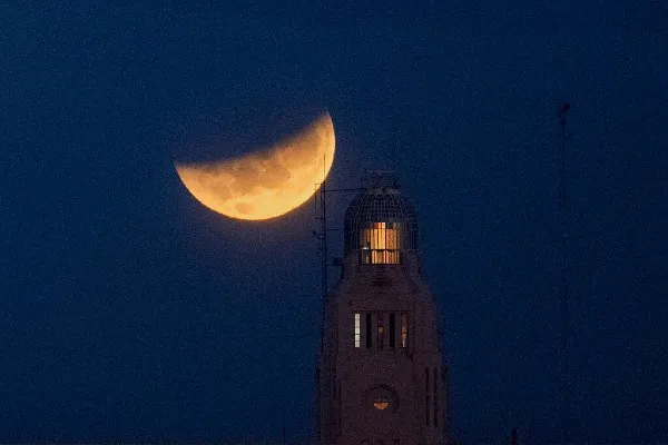 AP Eclipse lunar desde Uruguay