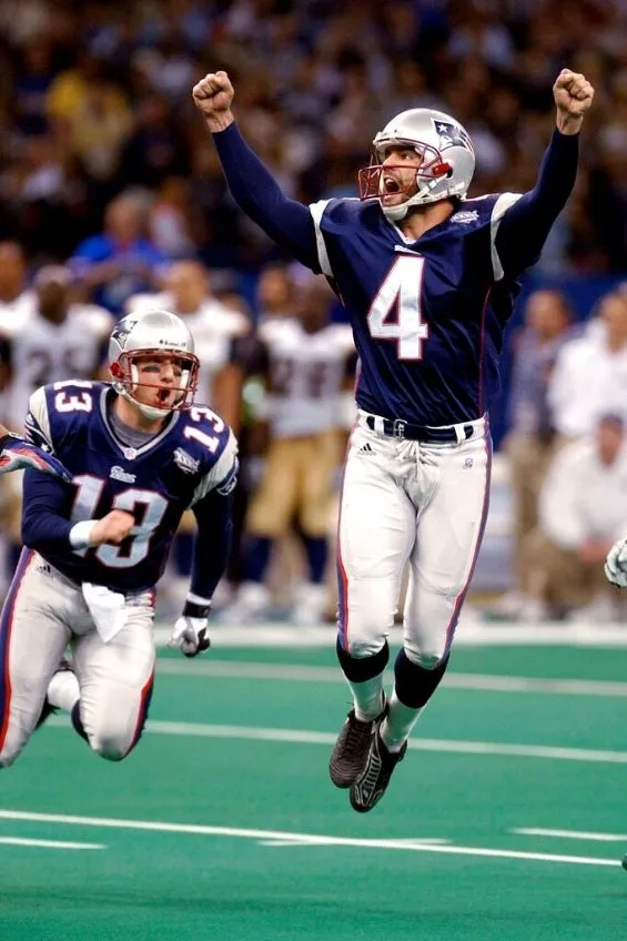 AP Vinatieri en su paso por los Pats