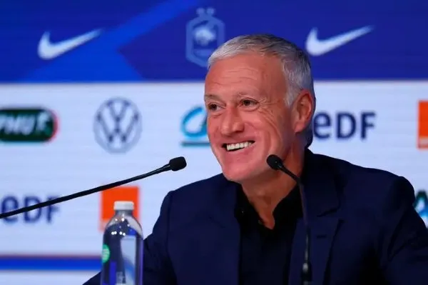 Didier Deschamps en conferencia de prensa