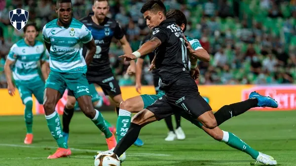 Rayados frente a Santos en el Clausura 2021