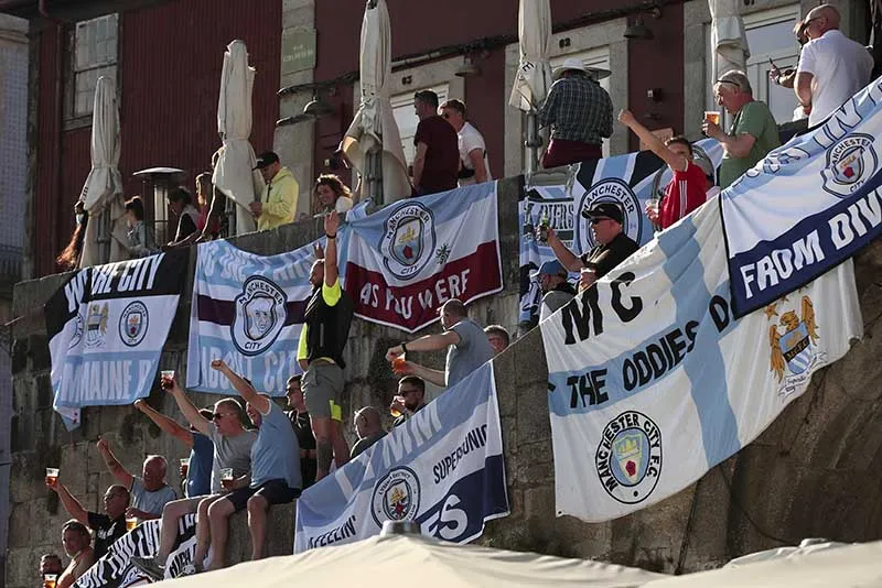 AP Fans del Manchester City previo a la Final de Champions