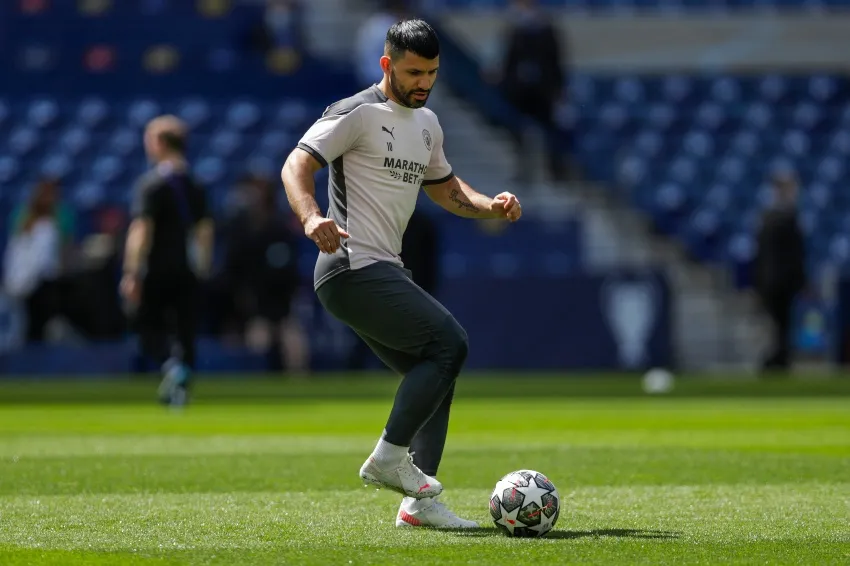 Kun Agüero en un entrenamiento del Manchester City