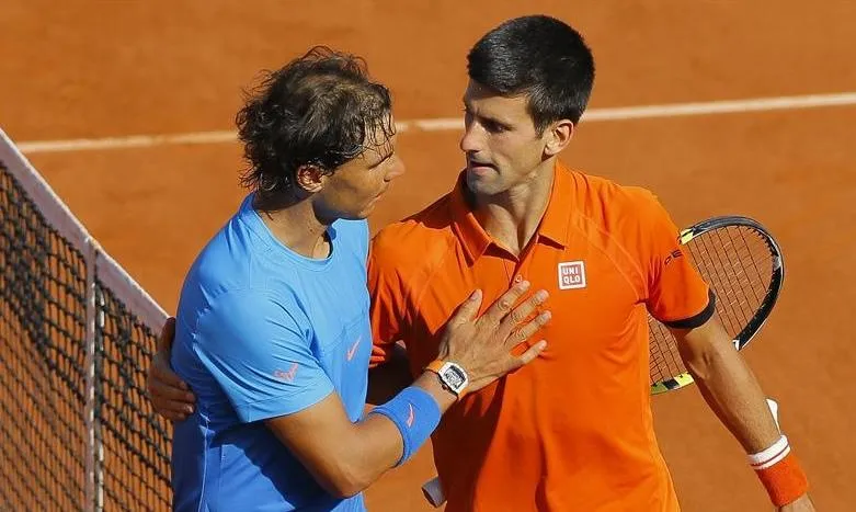 EFE Novak Djokovic y Rafael Nadal tras juego