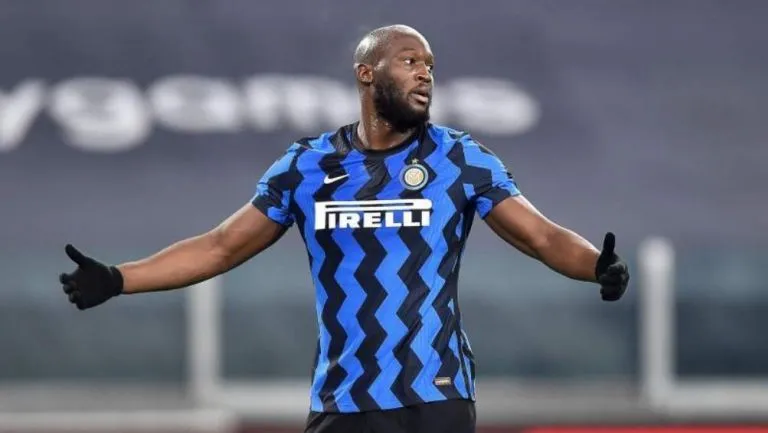 Lukaku en celebración de gol