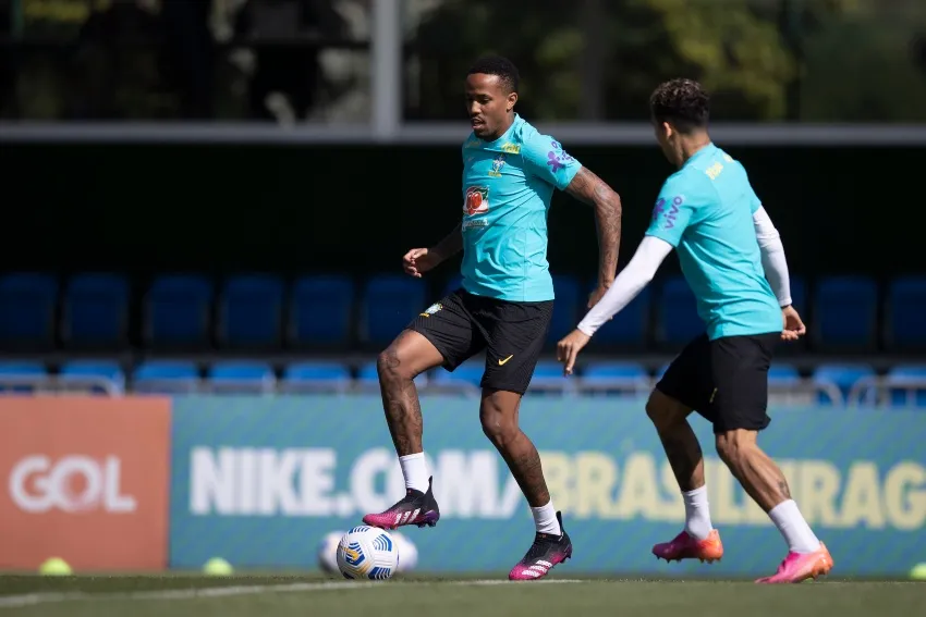 Militao y Firmino en un entrenamiento con Brasil