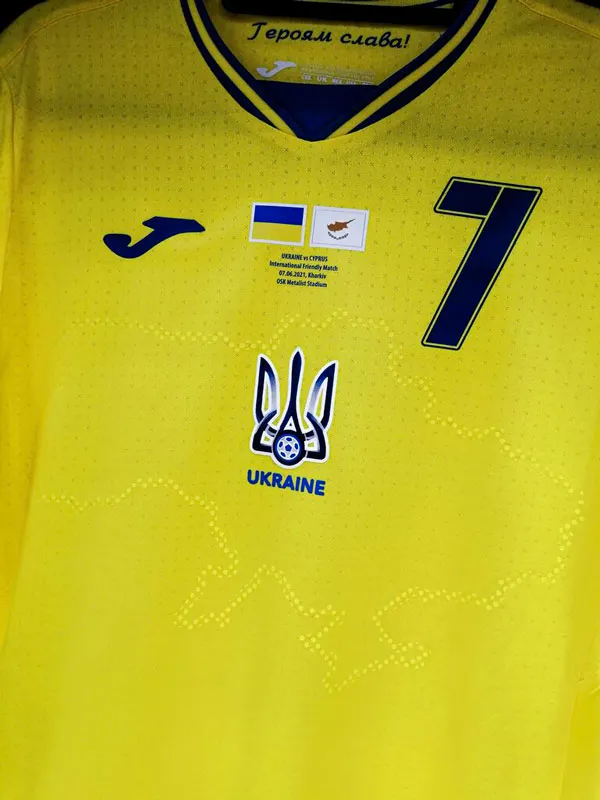 El jersey que usará Ucrania en la Euro