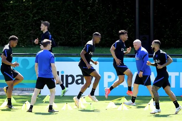 EFE Holanda debuta ante Ucrania