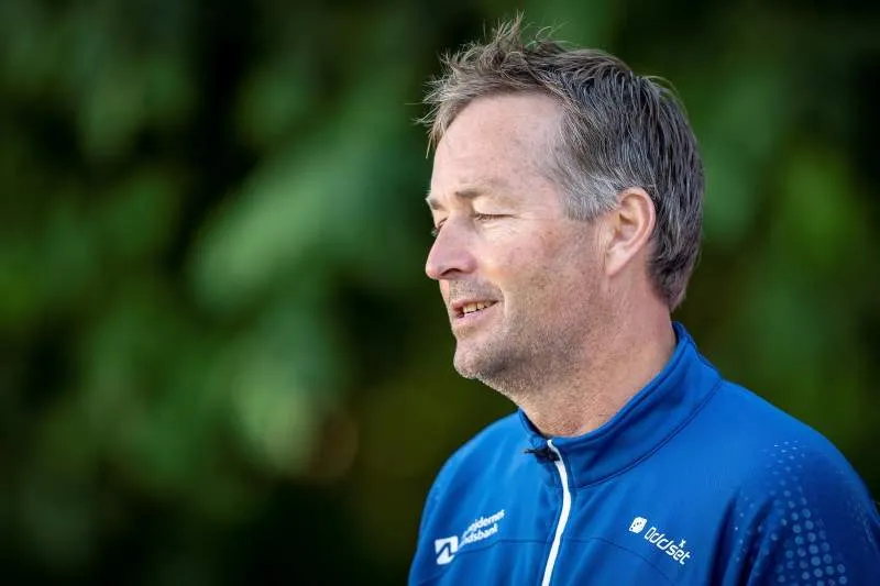 Kasper Hjulmand en conferencia