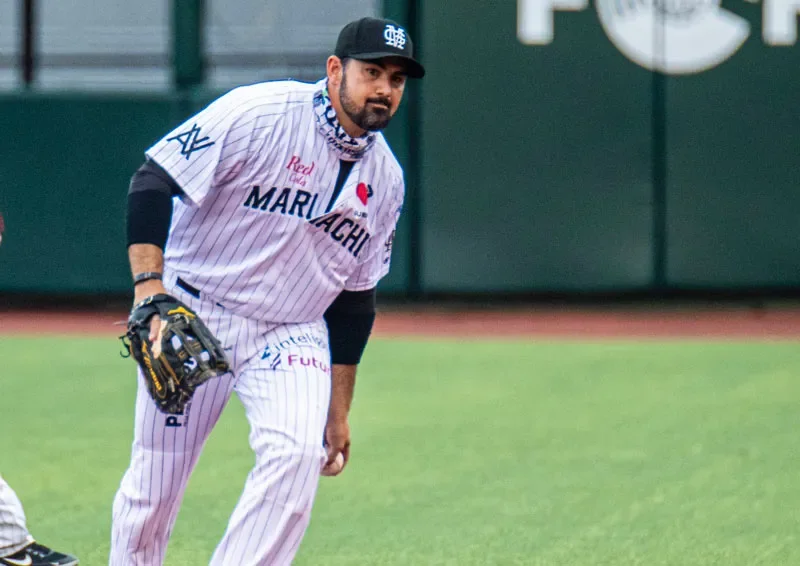 El Titán en acción con los Mariachis