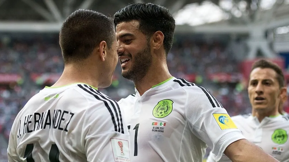 Vela y Chicharito con la Selección