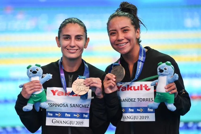 Paola Espinosa y Melany Hernández en el Campeonato Mundial de Gwangju