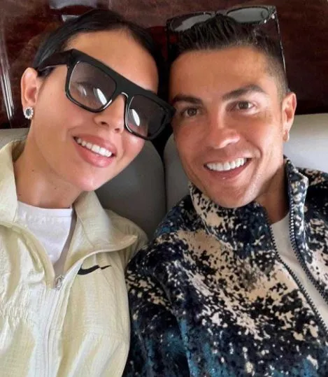 ESPECIAL Georgina y CR7 posan para la cámara