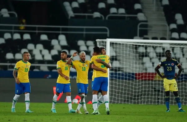 AP Segundo gol de Brasil ante Colombia en la Copa América