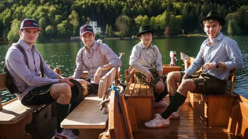 Red Bull y Alpha Tauri en competencia