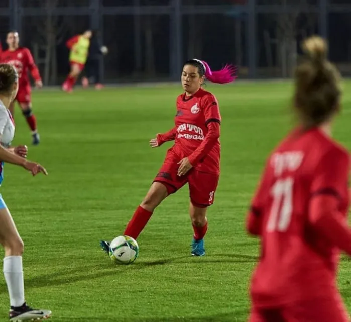 ESPECIAL Michelle Montero en acción