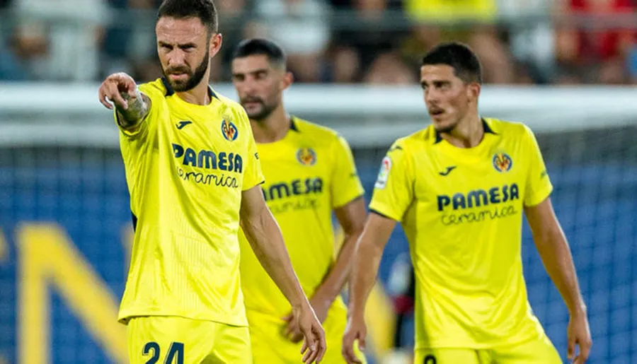 TWITTER @Miguel_layun Miguel Layún en partido con el Villarreal