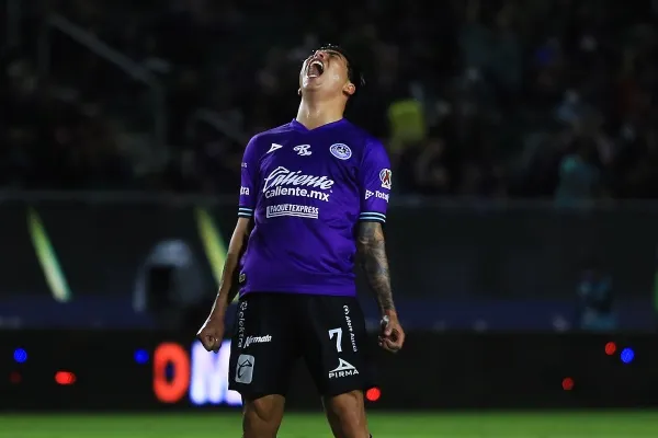 Luis Ángel Mendoza como jugador de Mazatlán FC