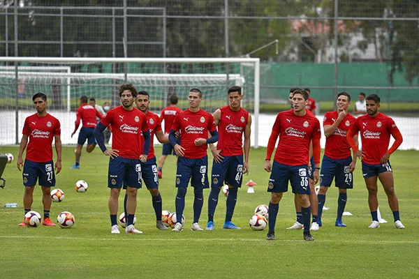 Jugadores de Chivas durante la pretemporada