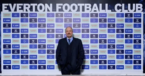 TWITTER @Everton Presentación de Rafa Benítez con el Everton