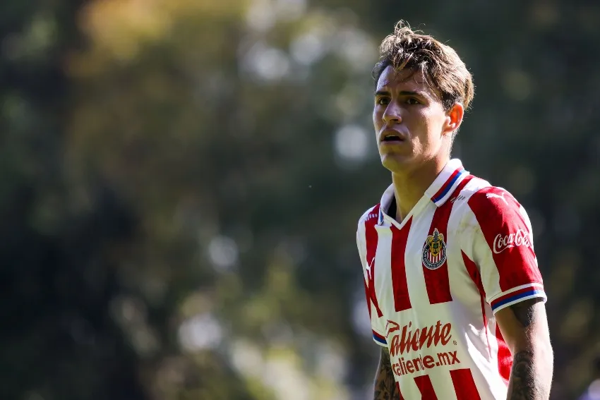 IMAGO7 Chicote Calderón en un partido con las Chivas