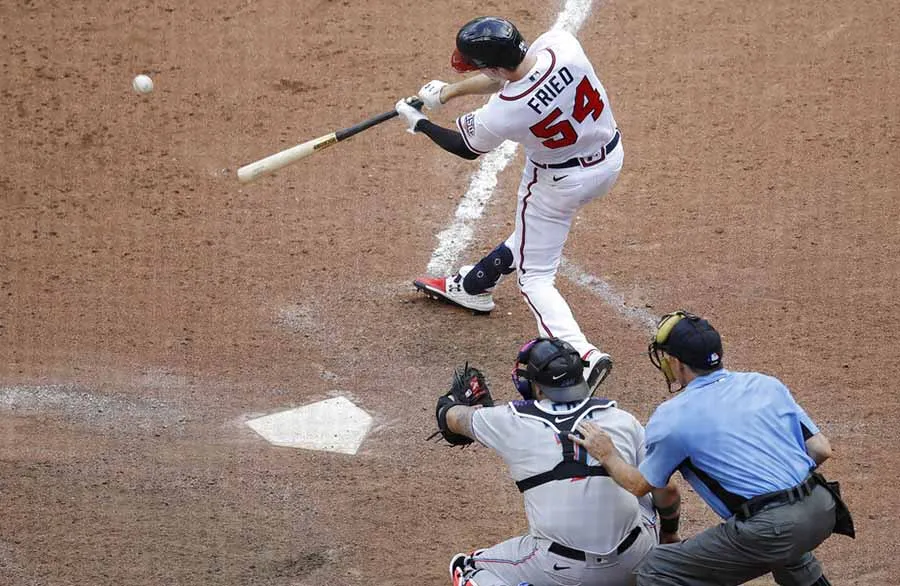 Fried conecta el hit del triunfo