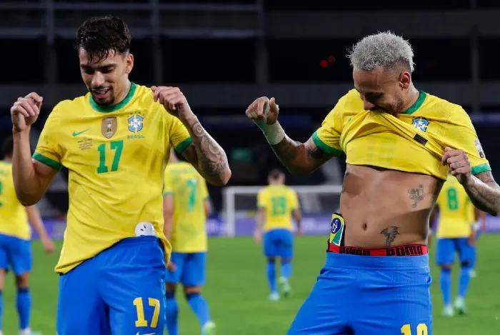 AP Neymar y Paquetá festejan ante Perú
