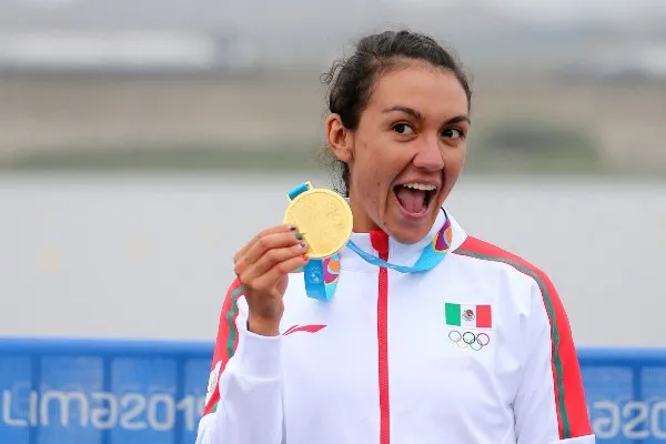 Kenia Lechuga con el Oro en Lima 2019