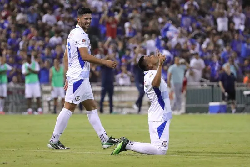 Cruz Azul en festejo