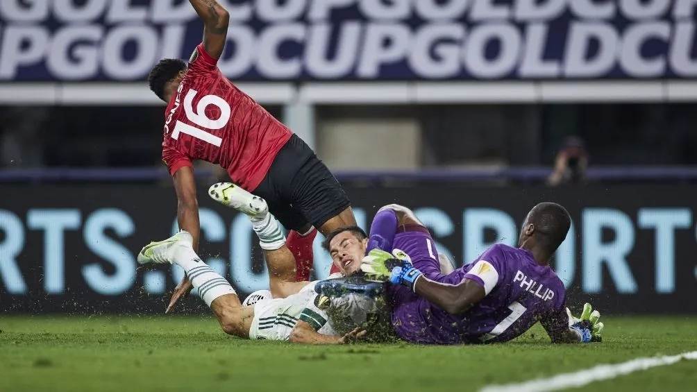 MEXSPORT Lozano sufrió un fuerte choque