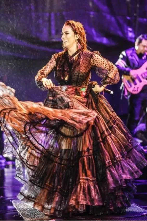 @edithmarquezlanda Edith Márquez en concierto