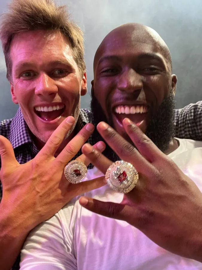 Brady y Fournette con los nuevos anillos