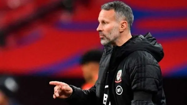 EFE Ryan Giggs en partido