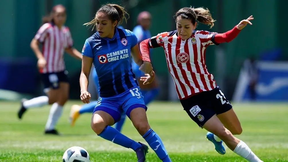 IMAGO7 Chivas empató con Cruz Azul
