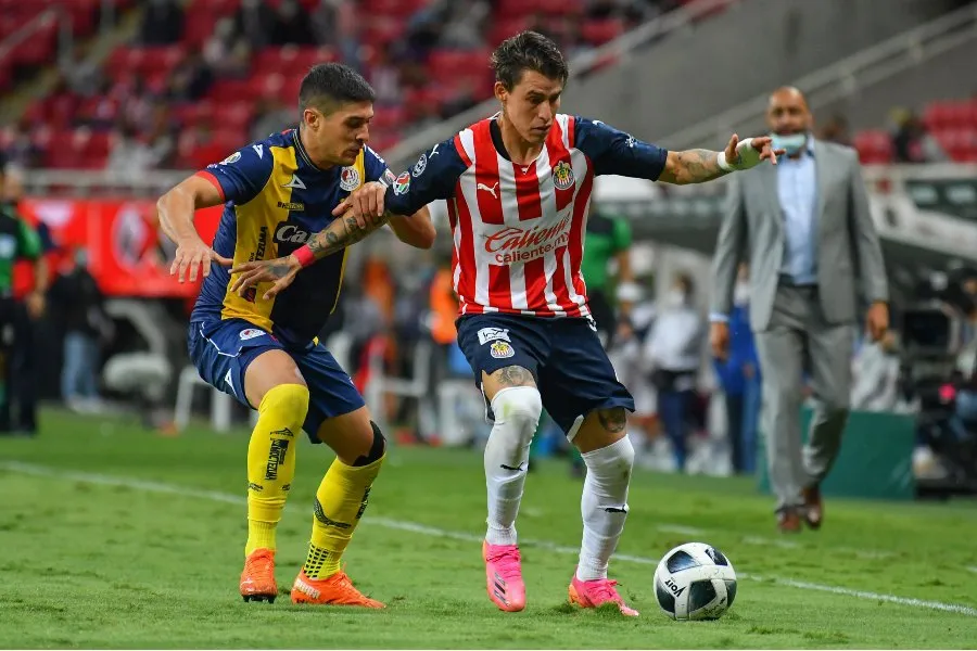 IMAGO7 Atlético de San Luis venció 1-2 a Chivas en el Akron