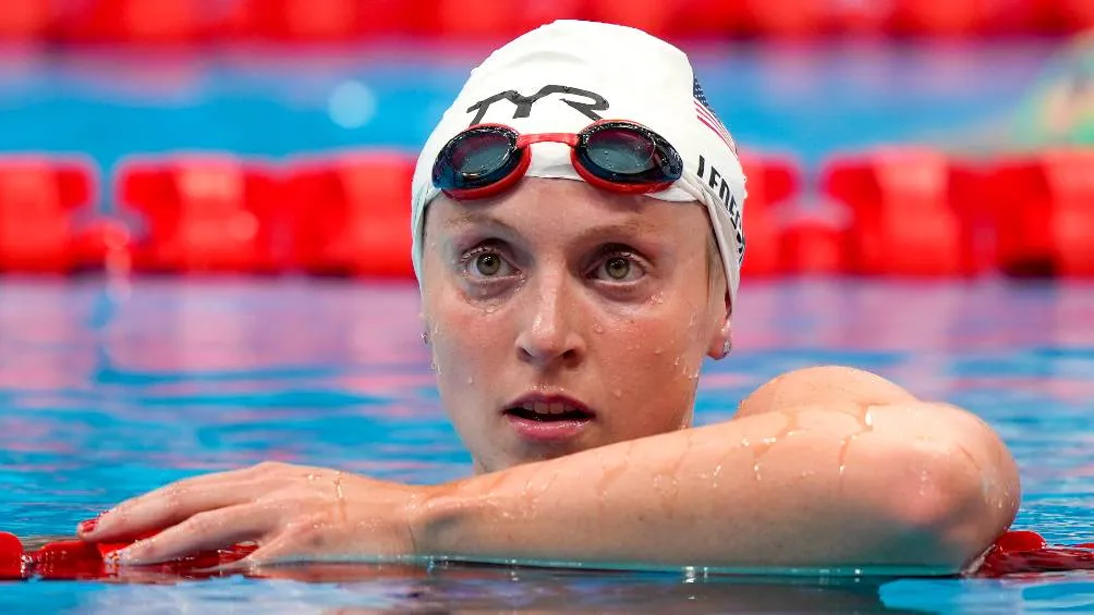 Ledecky al finalizar su competencia en la alberca olímpica de Tokio