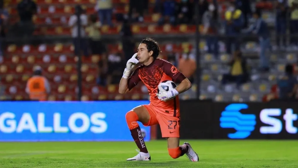 Jiménez en un partido con América