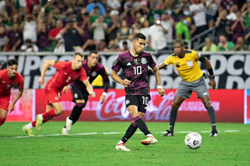 IMAGO7 México vs Canadá en partido