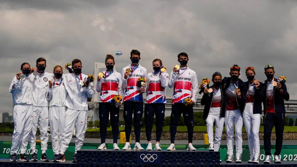 AP El podio de triatlón de Tokio 2020