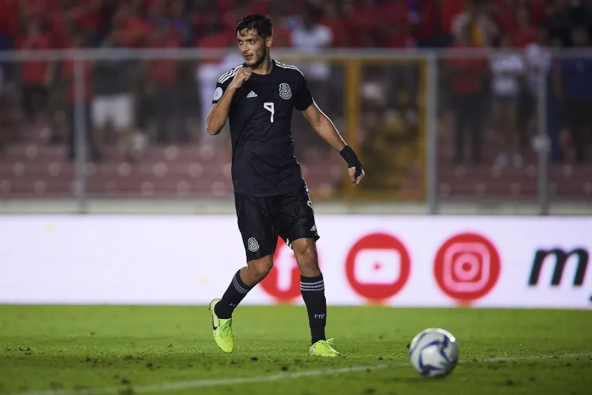 MEXSPORT Raúl Jiménez tras anotar gol con la Selección Mexicana